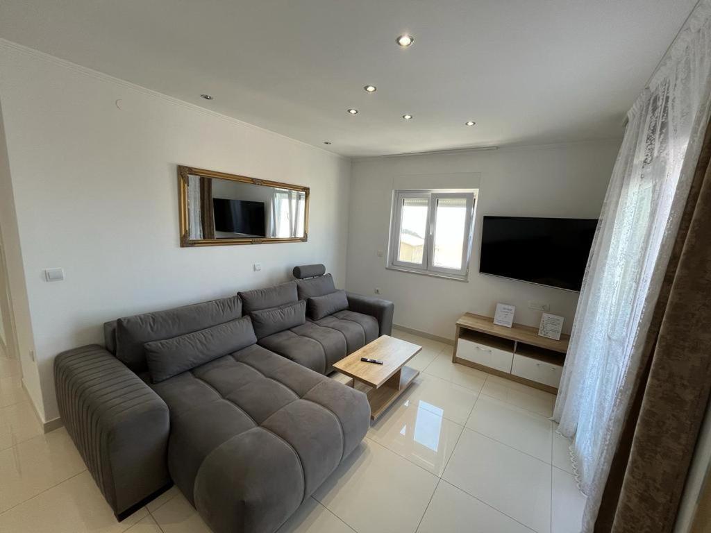 Apartments Pivac Makarska Szoba fotó