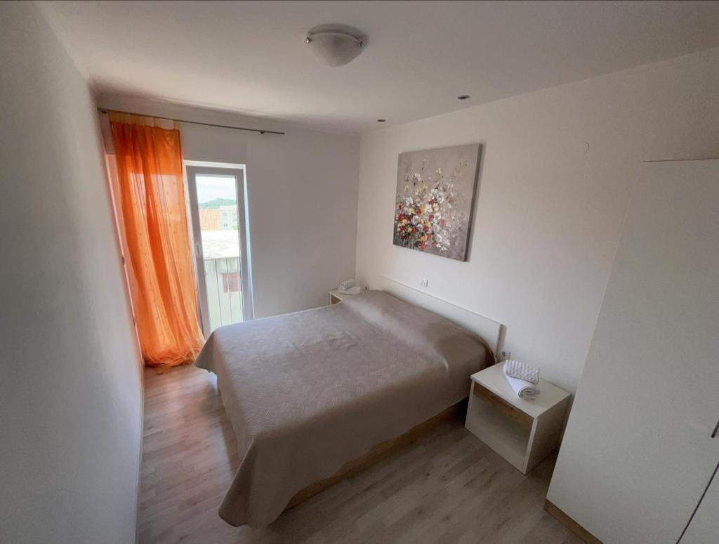 Apartments Pivac Makarska Szoba fotó