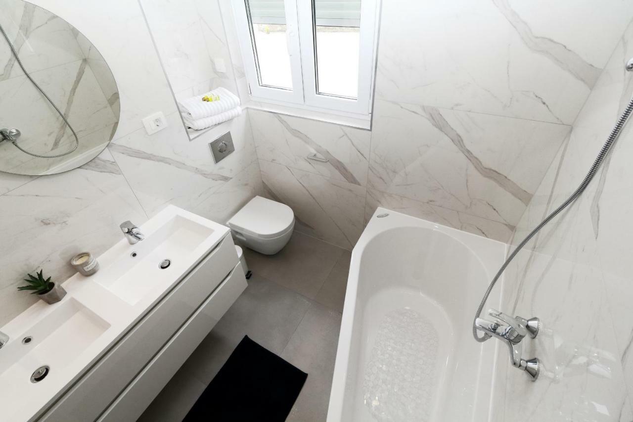 Apartments Pivac Makarska Kültér fotó